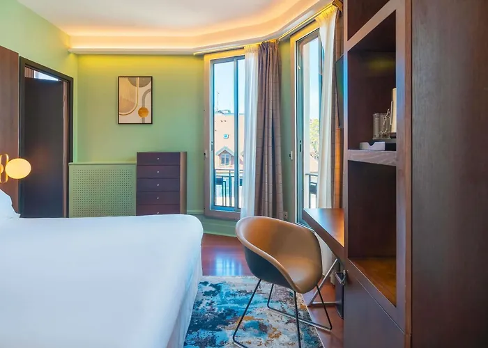 Le Splendid Hotel Lac D'Annecy - Handwritten Collection
